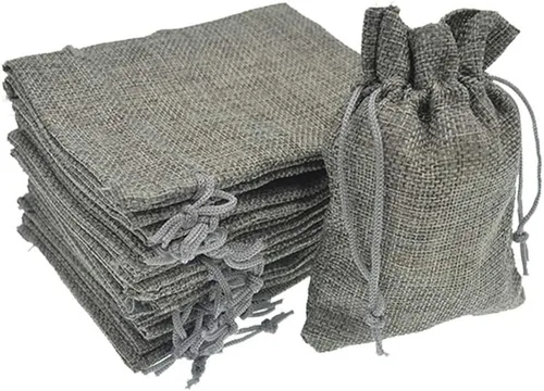 Vista 17 de 50 bolsas de arpillera blanca con cordón, bolsas pequeñas de lino de 2.7 x 3.5 pulgadas, bolsas de regalo para joyas, bolsas de dulces para Navidad