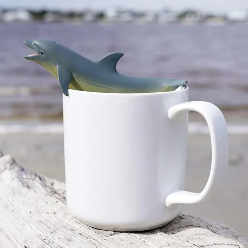 Vista 7 de Safari Ltd. Figura de delfín nariz de botella, figura detallada de plástico de 5 pulgadas, divertido juguete educativo para niños, niñas y niños a