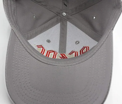 Vista 5 de Gorra de béisbol ajustable con banda de roca dura de color rojo y blanco, Beísbol, talla única