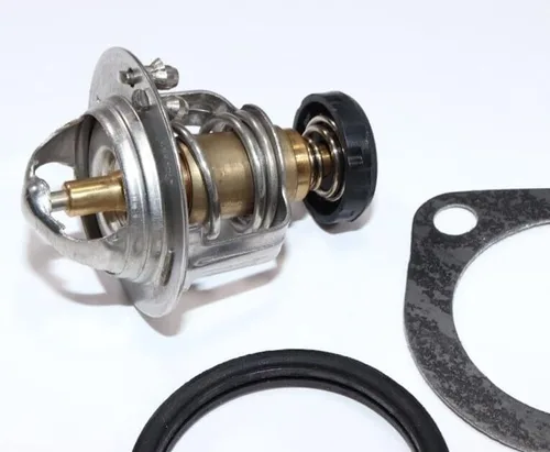 Vista 2 de Compatible con termostato Kawasaki Diesel Mule 2510, 3010, 4010 -Reemplaza 49054-1068 y junta 11060-1959 / Daihatsu DM950 DM850