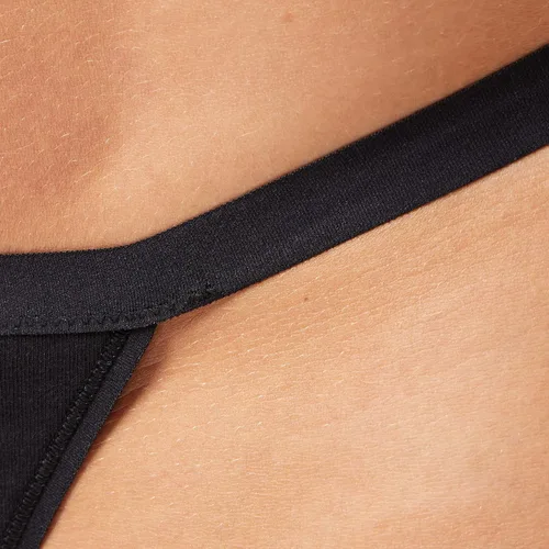 Vista 3 de Tienda Essentials Ropa interior de tanga de algodón para mujer paquete de 6