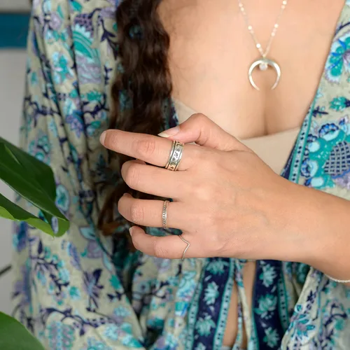Vista 8 de Boho-Magic Anillo giratorio de plata de ley 925 para mujer con luna, estrellas y Saturno
