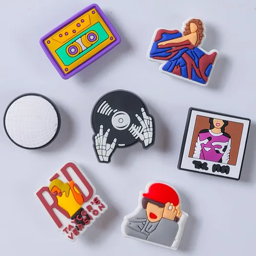 Vista 5 de BesMaker 30 dijes para zapatos de música cantante TS para zapatos y pulseras, pulseras para regalos de fiesta, Cloruro de polivinilo, No es una