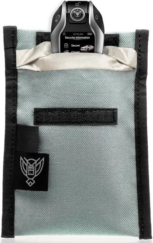 Vista 17 de Xtreme Sight Line ~ Xecutive LITE Series Faraday Bolsa para teléfonos y otros dispositivos electrónicos pequeños ~ Seguridad de datos para viajes