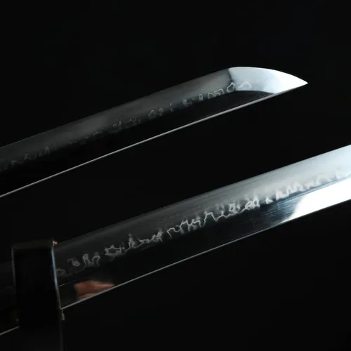 Vista 3 de Espada Katana negra de 41 pulgadas, acero de alto carbono, parte superior afilada, hecha a mano, espada samurái japonesa espiga completa