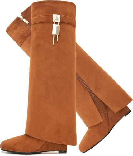 Vista 18 de Botas plegables puntiagudas con tacón de cuña para mujer, botas hasta la rodilla con diseño de candado y cremallera lateral Beige