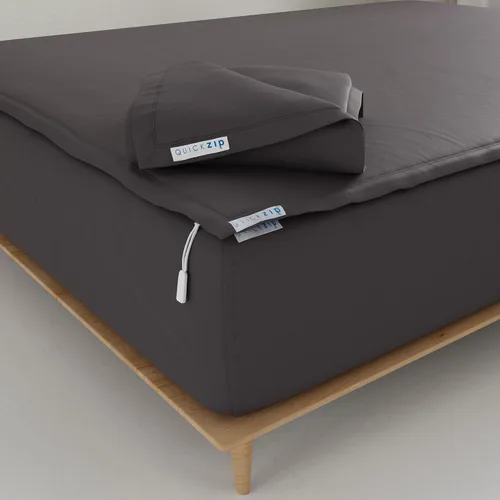 Vista 11 de QuickZip Paquete de Repuesto Fitted Plus: 1 Sábana Bajera (Base + Sábana con Cremallera) y 1 Sábana con Cremallera - Fácil de Cambiar, No se Sale