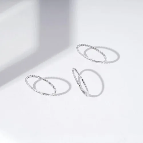 Vista 5 de Tienda Essentials 14K Gold or Rhodium Plated Sterling Silver Stacking Ring Set of 3