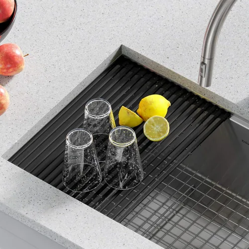Vista 2 de Kraus Multiusos Escurreplatos Enrollable para Fregadero con Colador y Esterilla en Aqua, KRM-11AQ