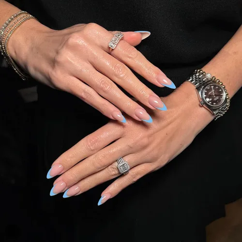Vista 29 de 30 Uñas Postizas de Punta Francesa Negra a Presión, Uñas de Almendra Cortas para Presionar, Uñas Postizas Cortas en Forma de Almendra, Uñas