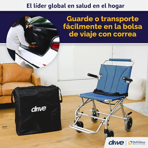 Vista 2 de Silla de ruedas plegable con bolsa de transporte Drive Medical, súper liviana, azul
