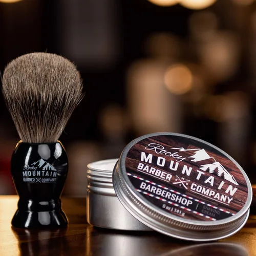 Vista 5 de Rocky Mountain Barber Company - Crema de afeitar para hombre, aroma de barbería, espuma gruesa para afeitado tradicional y con cartucho, lata de 5