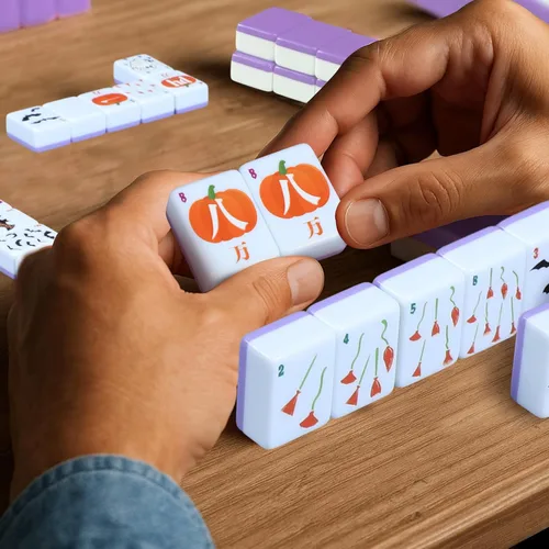 Vista 6 de Halloween American Mahjong Set 160 azulejos, calabaza, morado
