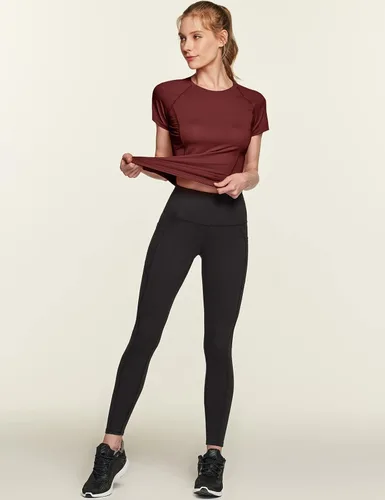 Vista 4 de ATHLIO Paquete de 3 camisas de entrenamiento de manga corta para mujer, camisetas deportivas que absorben la humedad, camisetas deportivas