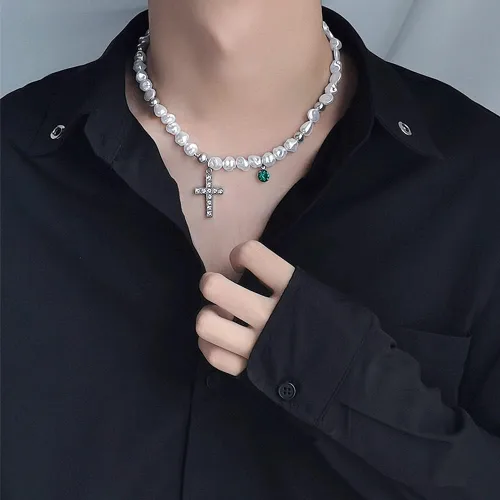 Vista 2 de Gargantilla de perlas cruzadas para hombres y mujeres, unisex, plateado, verde, circonita cúbica, acero inoxidable, moda, vanguardista, hip hop