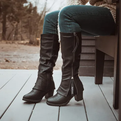 Vista 9 de MUK LUKS Botas de encaje para mujer - Gris