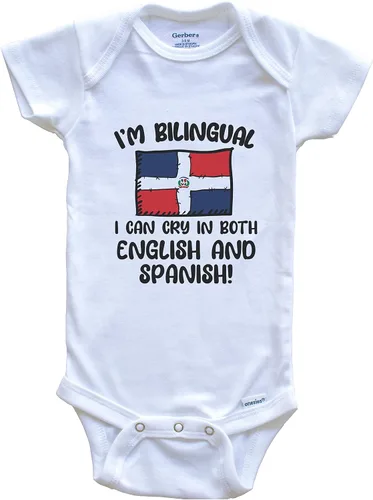 Vista 2 de Conjunto de 3 mamelucos para bebé dominicano con la bandera de República Dominicana con llanto en español