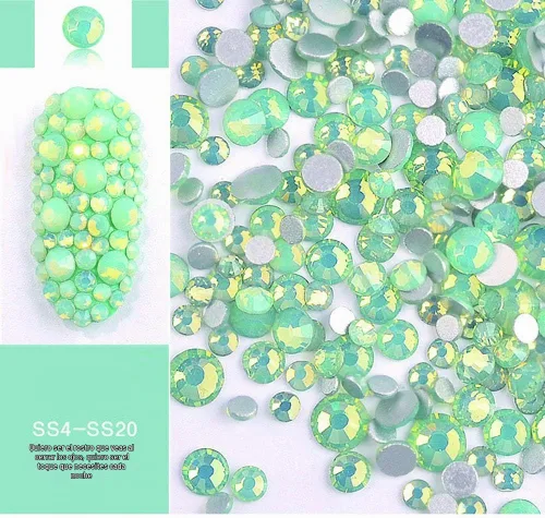 Vista 5 de DAODER Paquete de 4 diamantes de imitación de ópalo brillantes para uñas 3D, diamantes de imitación de cristal y dijes, decoración de uñas, gemas