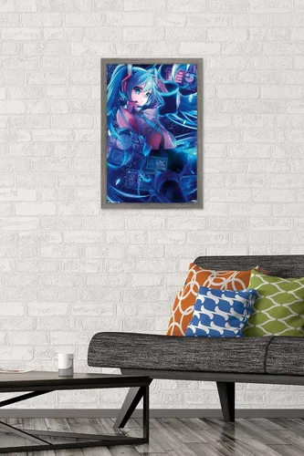 Vista 2 de Trends International Hatsune Miku - Póster de pared con pantallas, 14.725 x 22.375 pulgadas, versión enmarcada de madera de granero