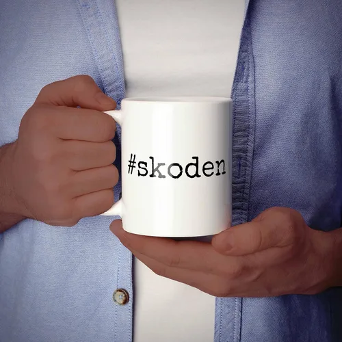 Vista 2 de #skoden - Divertida taza de hashtag indio norteamericano. Indígena divertido dicho tribal reservación NDN Rez Life mercancía regalo para hombres