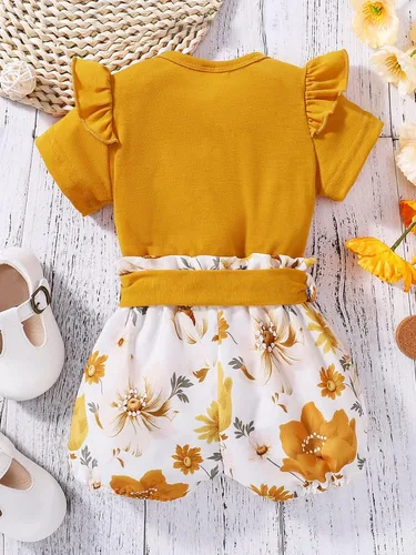 Vista 2 de WDIRARA Conjunto de 2 piezas de body de manga corta con volantes y pantalones cortos con cinturón floral para bebé niña