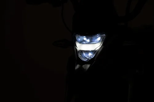 Vista 8 de BMW licencia 24V niños motocicleta eléctrica, 300W bicicleta Negro