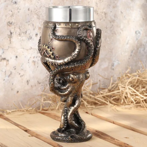 Vista 3 de Copas de resina Steampunk Latón Pulpo Agarrando Bathysphere Cubilet 3.5 X 7.25 X 3.5 Pulgadas Bronce