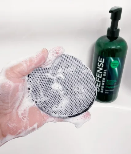 Vista 2 de Defense Soap Limpiador corporal de silicona Reemplazo de lufa