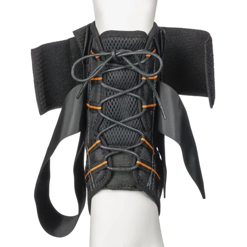 Vista 2 de Tobillera AS1 Pro con cordones, estabiliza el tobillo y brinda protección y soporte de esguinces. Ideal para usar en volleyball, rugby y basketball.