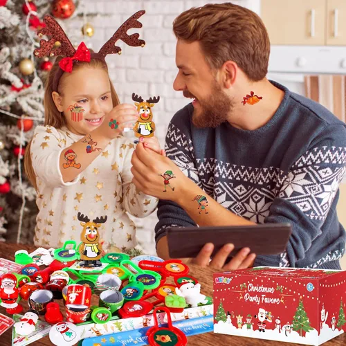 Vista 5 de MGparty 96 juguetes de Navidad a granel para niños, rellenos de piñata, recompensas de aula, premios de carnaval, caja del tesoro, juguetes