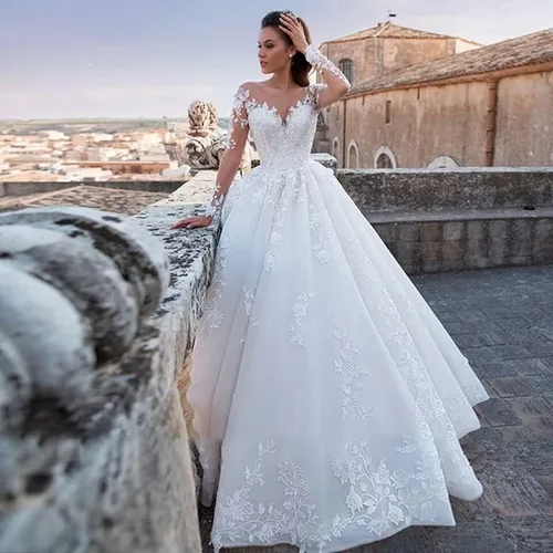 Vista 2 de SYYS Vestido de novia de sirena para novia 2023 apliques de encaje vintage con cuello en V vestidos de novia vestidos de baile SYYS26