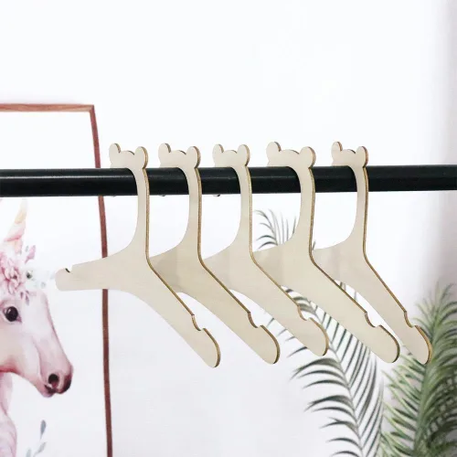 Vista 6 de 10 perchas de madera para bebés y niños, linda forma de oso pequeño, 8.97 x 4.72 pulgadas