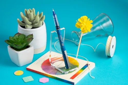 Vista 17 de PILOT Precise V5 Stick - Bolígrafos de tinta líquida con punta extrafina (0.5 mm.), tinta negra, paquete de 5 (26010)