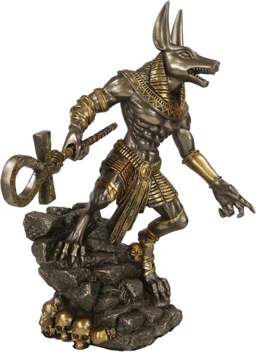 Vista 6 de Ebros Gift Ancient Egyptian Chacal God Anubis con Ankh Staff Spear Standing on Rocky Skulls Heap Figurine in Faux Bronze Gods of Egypt Deity of the