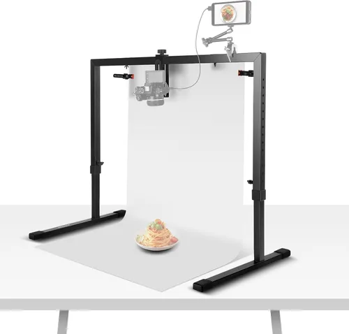 Vista 2 de NEEWER Soporte de cámara sobre mesa para tomas desde arriba, soporte de mesa resistente de acero para montaje de cámara, plataforma multidispositivo