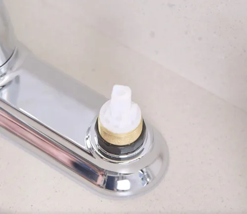 Vista 4 de MOEN Kit de cartucho de grifo de repuesto 1224 se adapta a la mayoría de grifos MOEN de doble mango y bañera/duchas