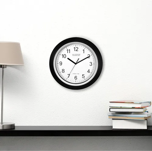 Vista 5 de La Crosse Technology WT-3102B - Reloj de pared analógico de 10 pulgadas WWVB y restablecimiento automático de DST, negro/plata