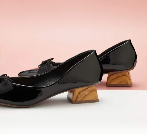 Vista 3 de C.Paravano Zapatos de tacón de madera I negro I Zapatos planos para mujer I Zapatos de tacón bajo para mujer I Bowknot puntiagudo zapatos de tacón