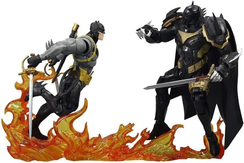 Vista 2 de DC Multiverse Batman vs Azrael (Batman Armor) - Figura de acción de 7 pulgadas con accesorios