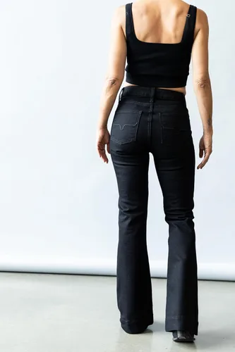 Vista 6 de Kimes Ranch Jennifer - Jeans de tiro ultra alto para mujer Negro