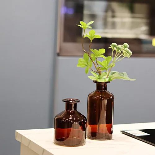 Vista 3 de 8 jarrones de vidrio ámbar para flores, mini jarrones de flores a granel, pequeños jarrones para centros de mesa para decoración de otoño, bodas
