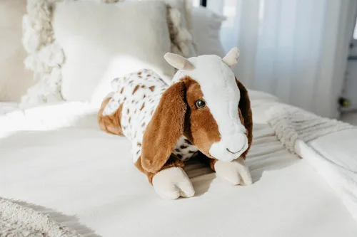 Vista 7 de The Petting Zoo Peluche de cabra de peluche, regalos para niños, animales salvajes de la vida silvestre, juguete de peluche de cabra, 24 pulgadas