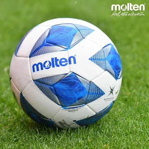 Vista 4 de Molten UEFA Europa League 2022/23 Offizieller 5000 Replica Fuball wei/Orange