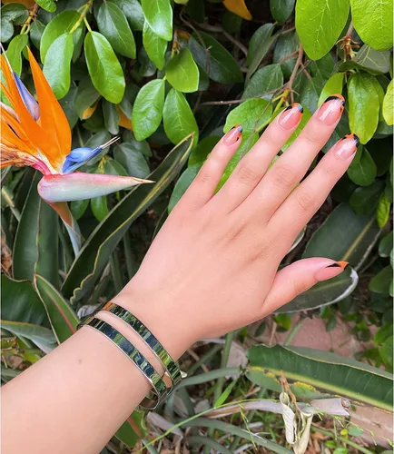 Vista 3 de Joycuff Sister pulsera personalizada de cumpleaños para mejor amiga mujer regalo BFF grabado mantra brazalete