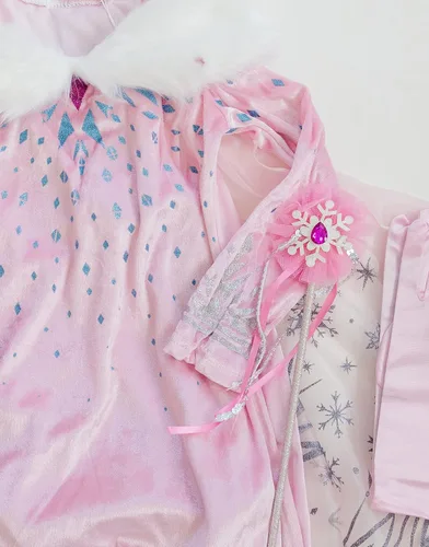 Vista 6 de Chloe Emily Co YH New York Elsa Dress