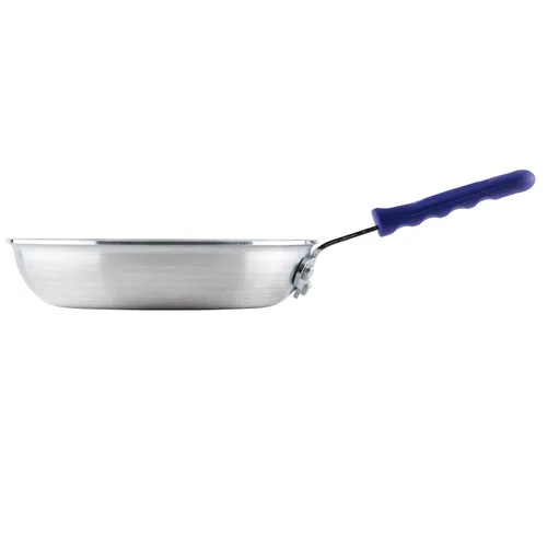 Vista 3 de Sartén/cacerola de aluminio de grado comercial Winco, acabado natural con mango de toque frío, 8
