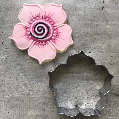 Vista 3 de LILIAO Spring Kapok Flower - Cortador de galletas (3,5 x 3,5 pulgadas), acero inoxidable