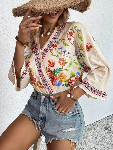 Vista 7 de OYOANGLE Body de manga 34 con cuello en V y estampado floral casual para mujer