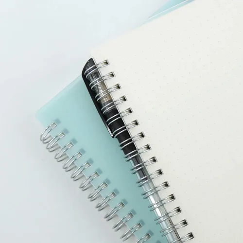Vista 4 de Paquete de 3 cuadernos con espiral y viñetas punteadas A5 con papel grueso de 120 gsm, cuaderno de cuadrícula de puntos con espiral con tapa dura