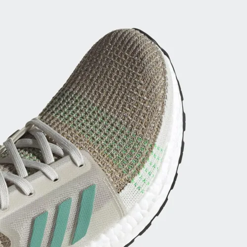 Vista 10 de adidas Tenis de correr Ultraboost 19 para hombre
